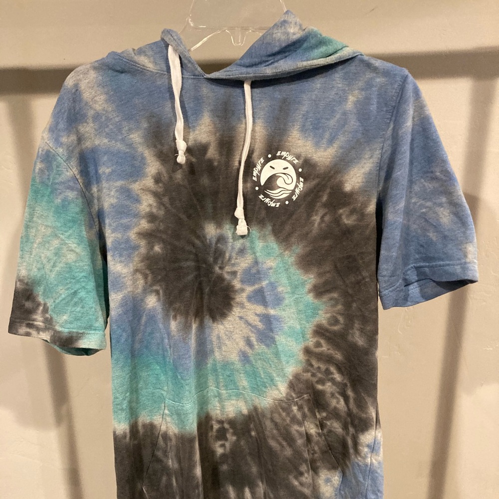 Empyre Tie Die T-Shirt with hood